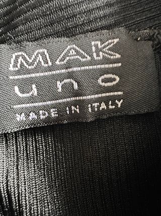 Polo de licra talla única equivale a L