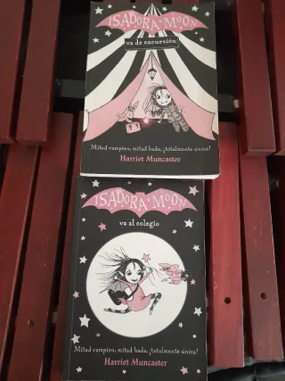 Isadora Moon va de excursion / Isadora Moon Goe...