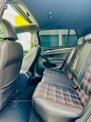 Golf 7 gti /distronic /pano /linea/ GARANTÍA 1 AŃO