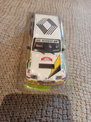 4 carrocerías Coches Scalextric Rally
