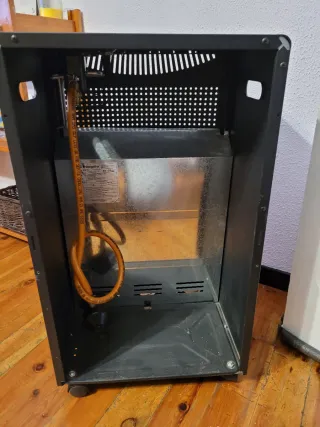 Estufa de gas Orbegozo negra