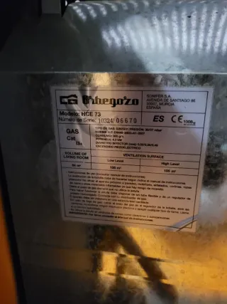 Estufa de gas Orbegozo negra