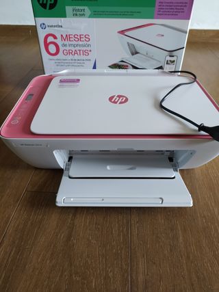 Impresora NUEVA HP DeskJet 2823e Rosa/Blanca