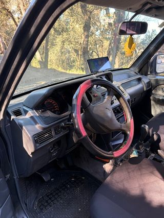 Mitsubishi Montero 1997