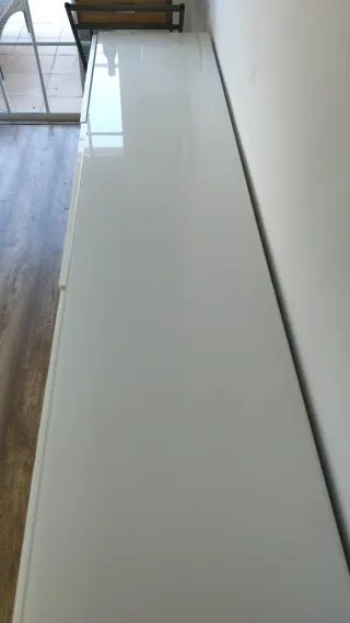 Aparador lacado blanco Ikea Bestå