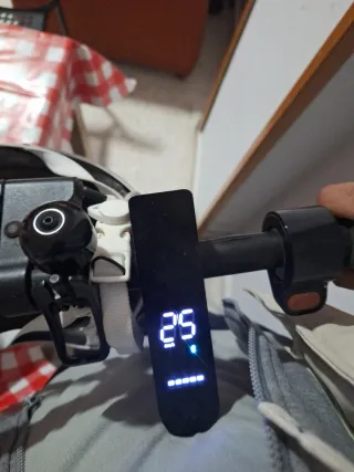 Patinete Eléctrico con Cargador