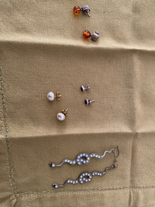 Conjunto de pendientes varios