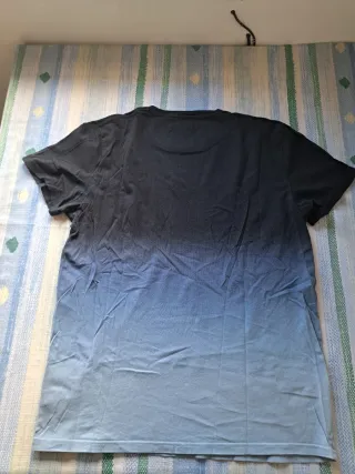 Camiseta Hollister Negra Talla XS