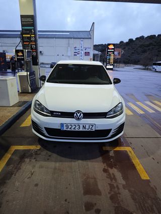 Volkswagen Golf 2014
