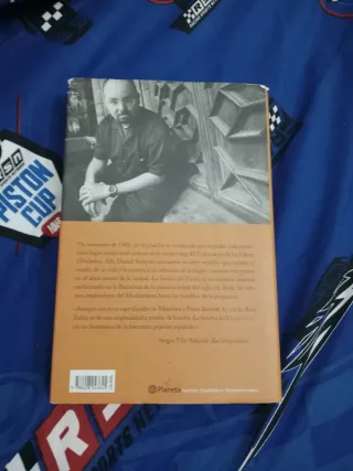 La Sombra del Viento (Autores Espanoles e Ibero...