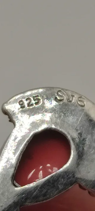 Colgante de Plata y Coral.