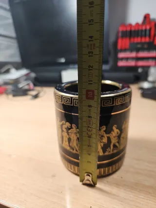 Cuenco estilo griego dorado