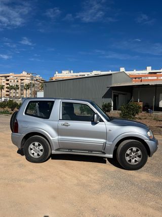 Mitsubishi Montero kaiteki 2004