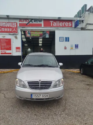 SsangYong Rodius 2009