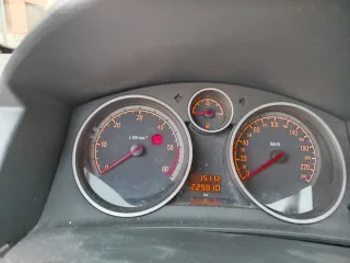 Opel Astra 2008