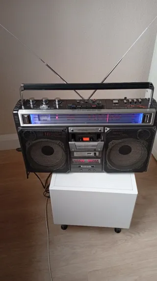 Radio Cassette Pantronic Vintage Negro/Gris Bombox