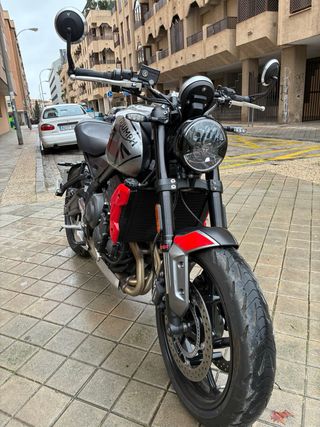 Triumph Trident 660 2024
