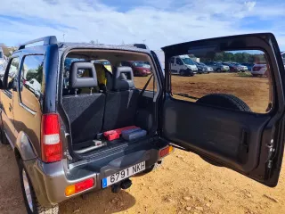Suzuki Jimny 4x4 2012