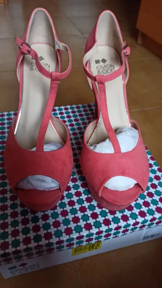 Zapatos tacón de aguja coral con plataforma