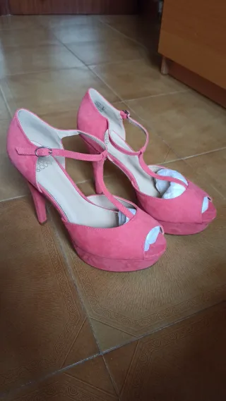 Zapatos tacón de aguja coral con plataforma