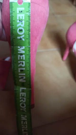 Zapatos tacón de aguja coral con plataforma