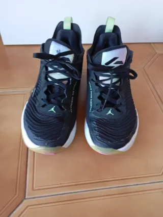 Zapatillas Baloncesto Jordan Negras Multicolor