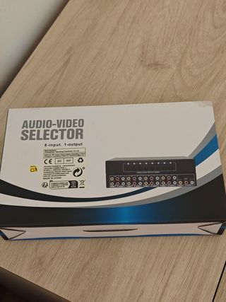 Seletor Áudio-Vídeo 8 Entradas 1 Saída