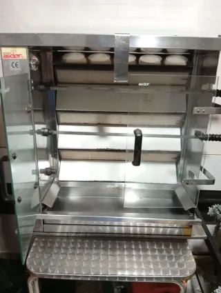Asador de pollos profesional