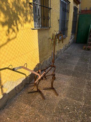 Arado agrícola antiguo