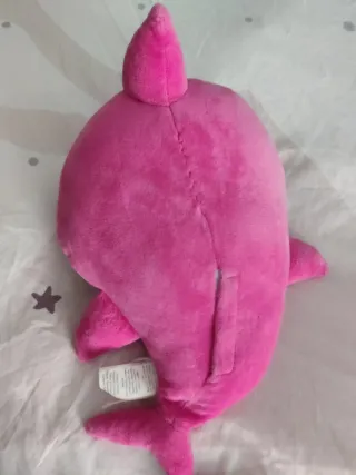 Baby Shark Rosa Peluche Musical