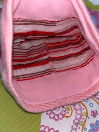 Gorro Adidas rayas rosa,rojo y blanco