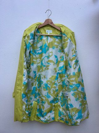 Gabardina corta Blu Aqua verde pistacho