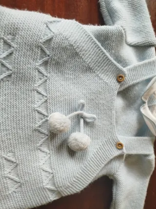 Ropita de bebé tejida 0-1 mes