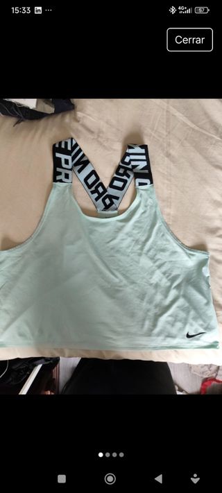 Camiseta Nike training mujer verde