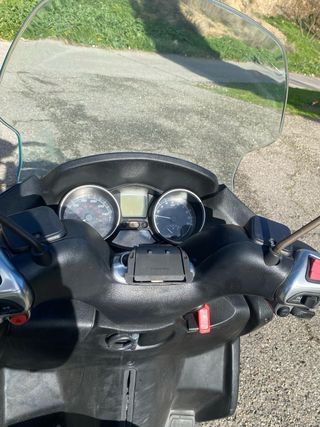 Oportunidad 400cc Carnet Coche B 44.000km. 2010