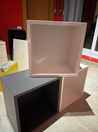 Cubo EKET blanco y gris IKEA