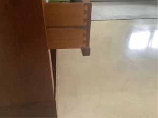 VITRINA MADERA ROBLE. SAMBUCCO S.L.