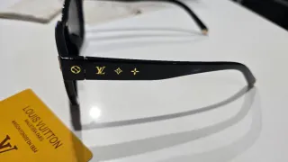 Occhiali da sole Louis Vuitton neri e oro