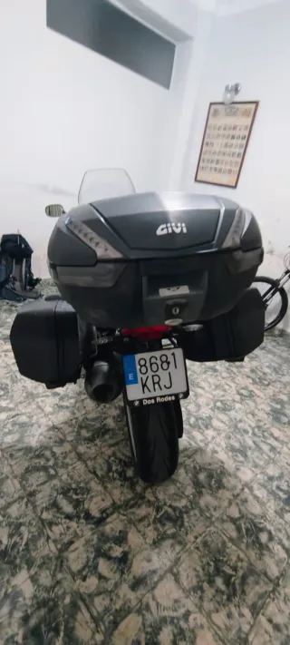 BMW F 800 GT 2018 Azul/Gris - 36700km