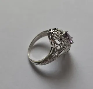 Anillo Plata con Piedra Morada