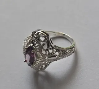 Anillo Plata con Piedra Morada