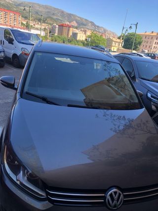 Volkswagen Touran 2011