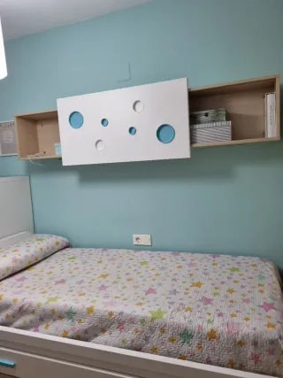 Habitación juvenil con cama nido