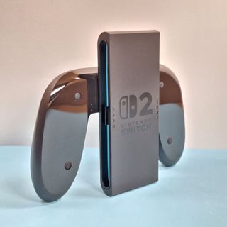 Nintendo Switch 2 con Custodia e Scatola