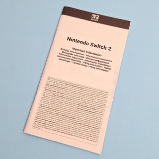 Nintendo Switch 2 con Custodia e Scatola