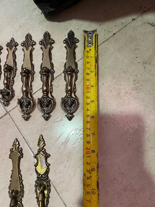 Tiradores antiguos de bronce