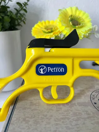 Ballesta de juguete Petron amarilla