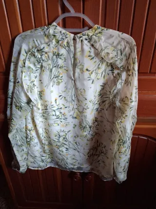 Blusa Burberry floral