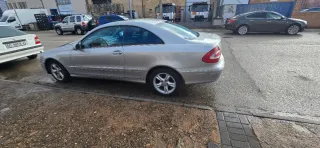 Mercedes-Benz  CLK 2004