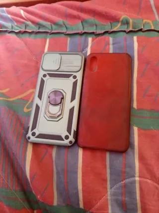Funda Móvil Roja y funda móvil resistente